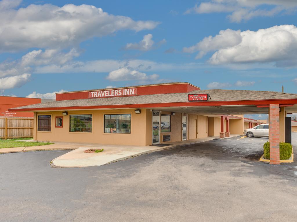 Travelers Inn Midwest City Exterior photo