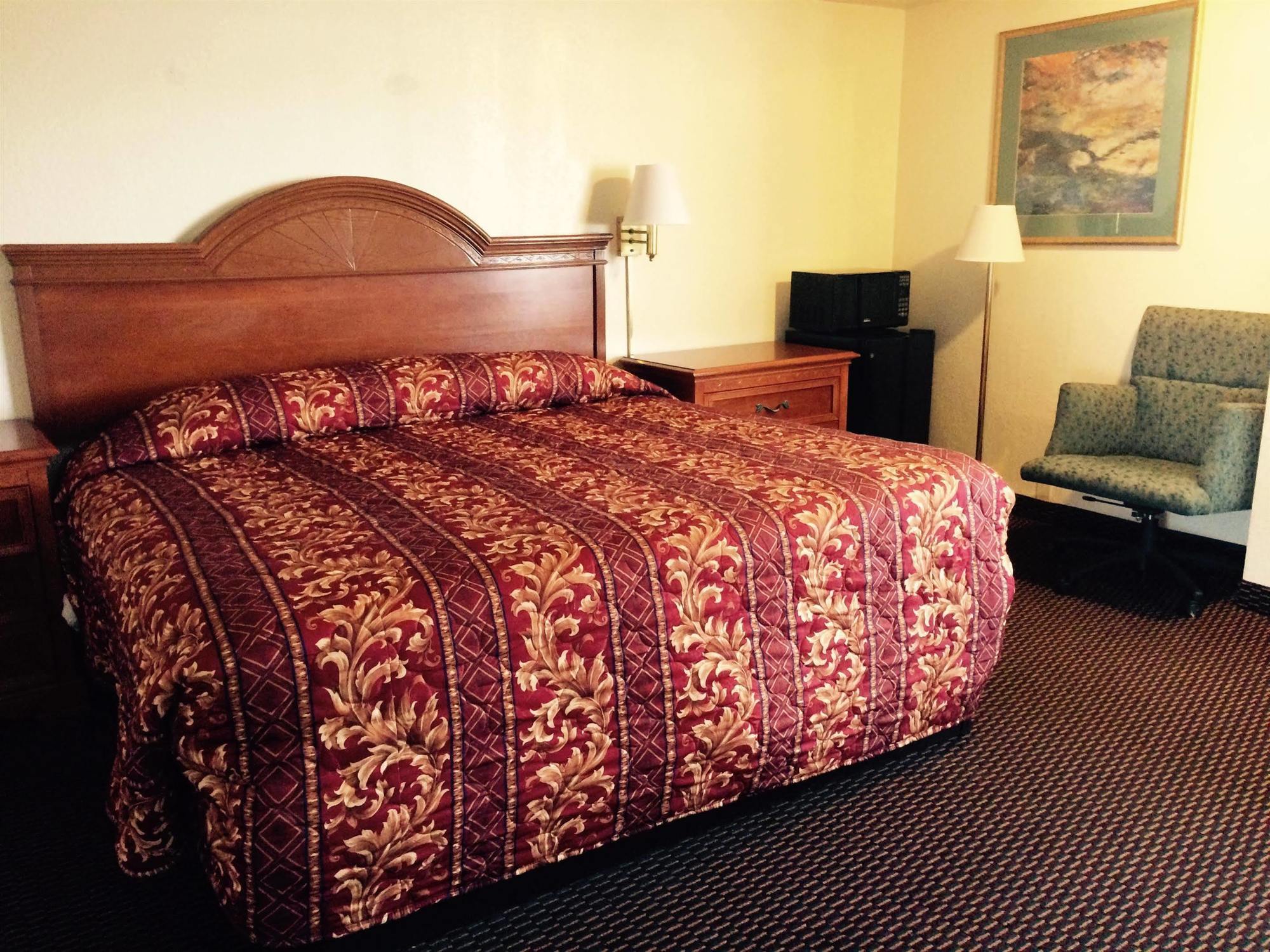 Travelers Inn Midwest City Exterior photo